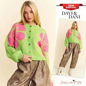 Davi & Dani Flower Contrast Round Neck Long Sleeves Cropped Cardigan | Lime